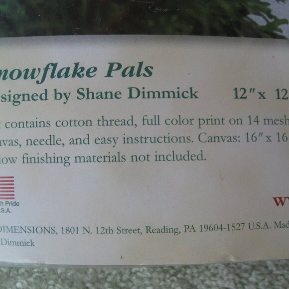Dimensions SNOWFLAKE PALS Needlepoint Pillow Kit #9138 Snowman Bird 12"x12" 2006 - Picture 4 of 9
